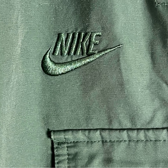 NIKE SPORTSWEAR CARGO Nylon Pants Green Size XXL Women’s Pull On Sporty - Picture 7 of 13